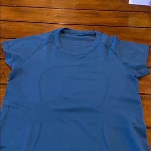 Lululemon swiftly tech short sleeve shirt